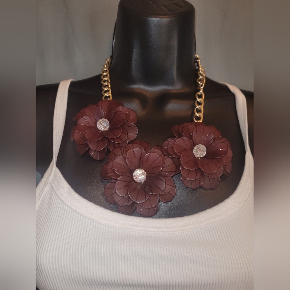 Chocolate brown trio rose necklace.